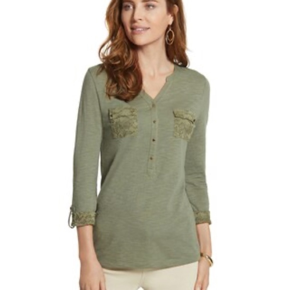 NWT CHICO’S SIZE 4 Lorna Lace Pocket Henley Top 3/4 Sleeve Shirt FATIGUE GREEN
